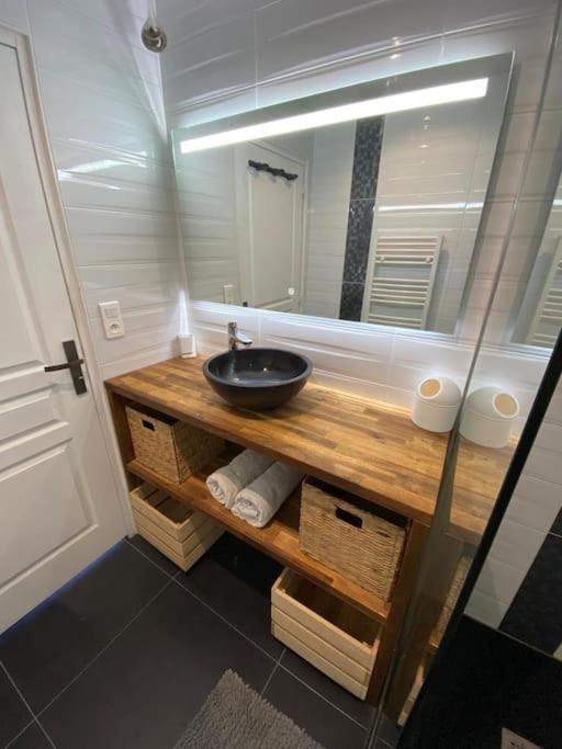Villa Avec Jacuzzi Proche De La Mer Et Du Centre Barbâtre 외부 사진